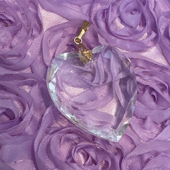 Swarovski crystal heart pendant w/ 14K gold bails - Picture 2 of 6